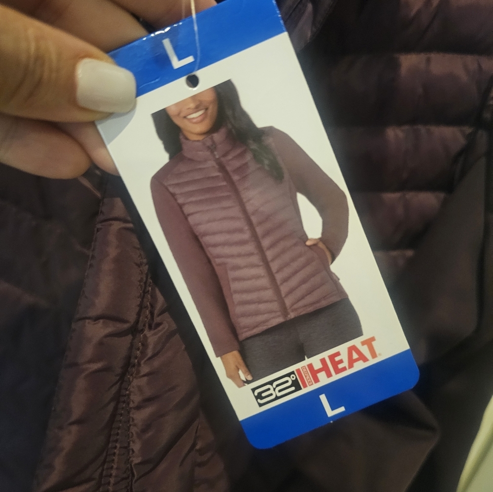 32 degrees Jacket - Picture 2 of 3